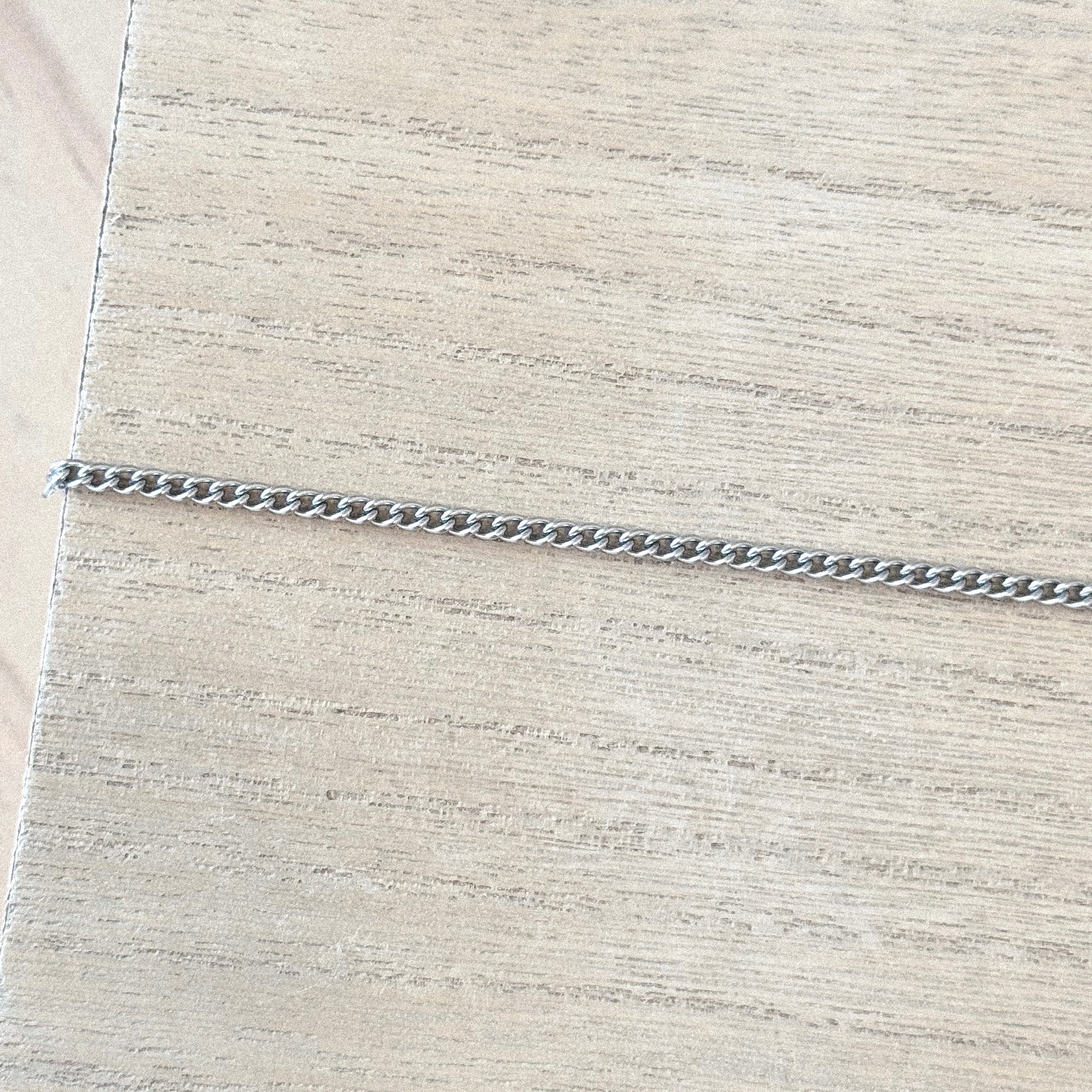 Brazalete Carmín