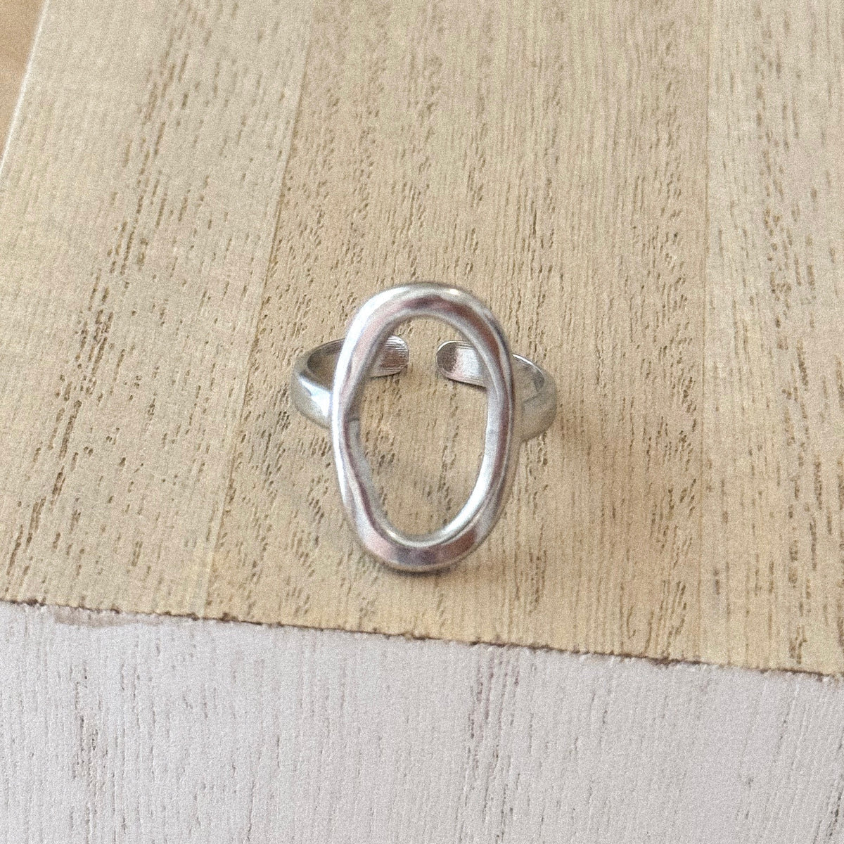 Anne ring